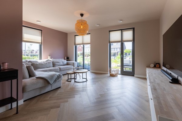 Medium property photo - Sterrenkroos 39, 4616 AT Bergen op Zoom